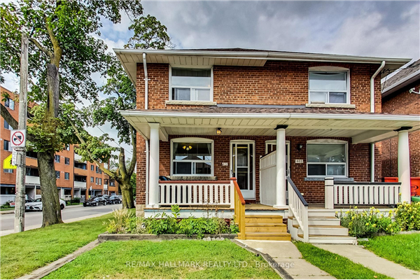 400 Christie St, Toronto