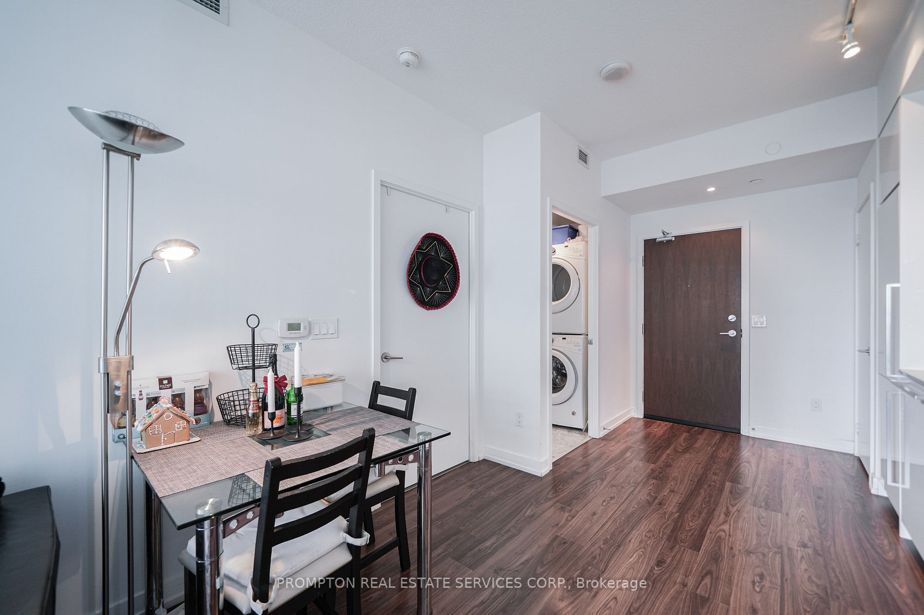 115 Mcmahon Dr, #506