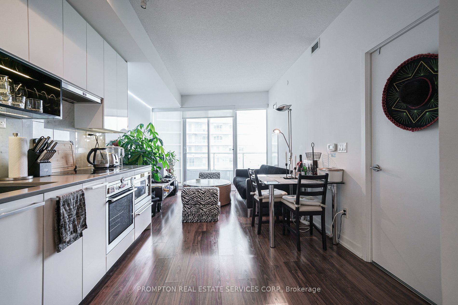 115 Mcmahon Dr, #506