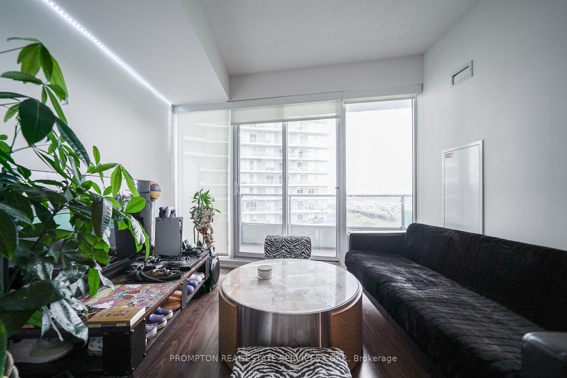 115 Mcmahon Dr, #506