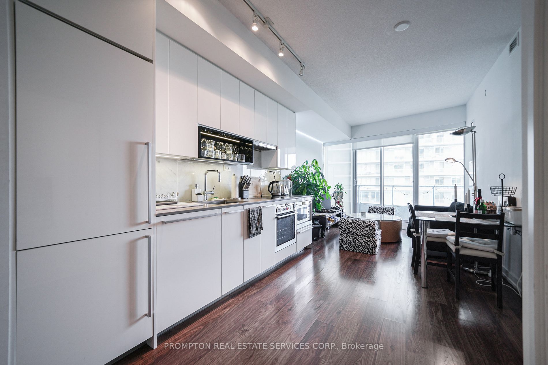 115 Mcmahon Dr, #506