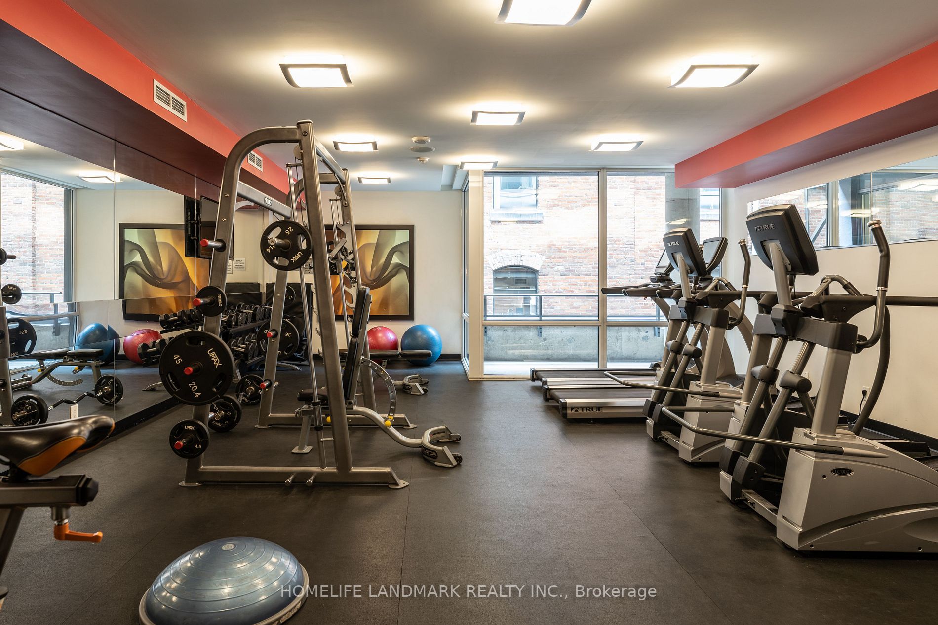 478 King Street W, #806