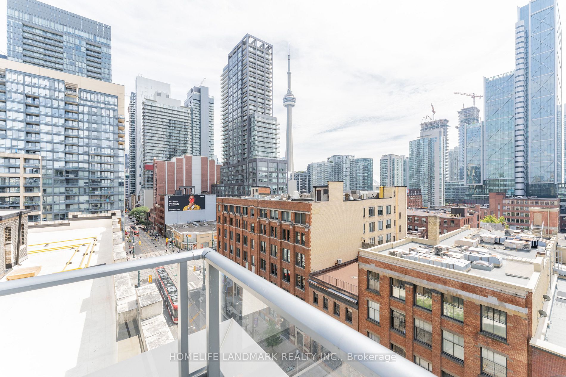 478 King Street W, #806