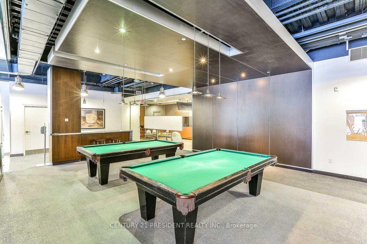 10 Navy Wharf Crt, #906