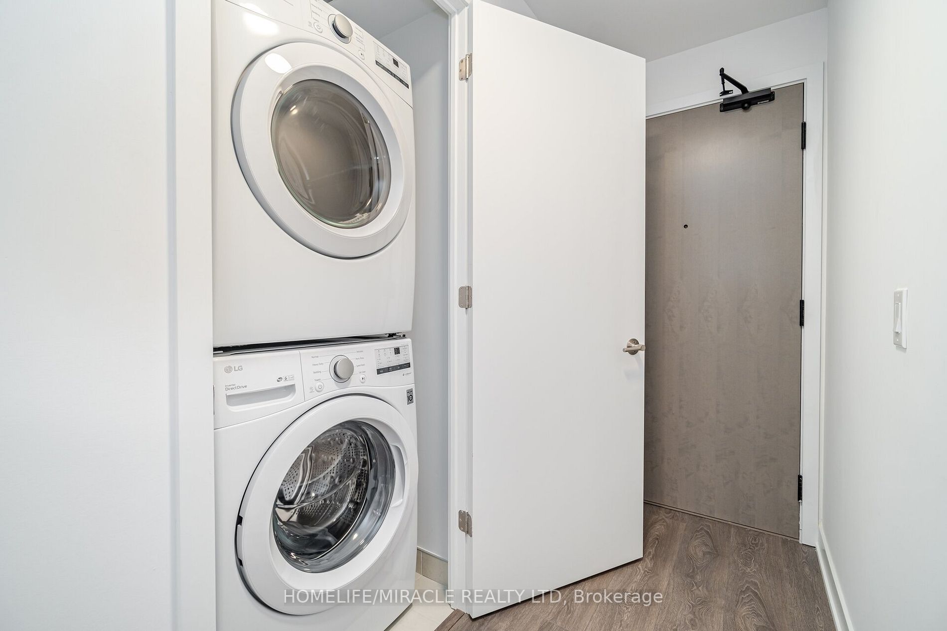 130 River St, #2302