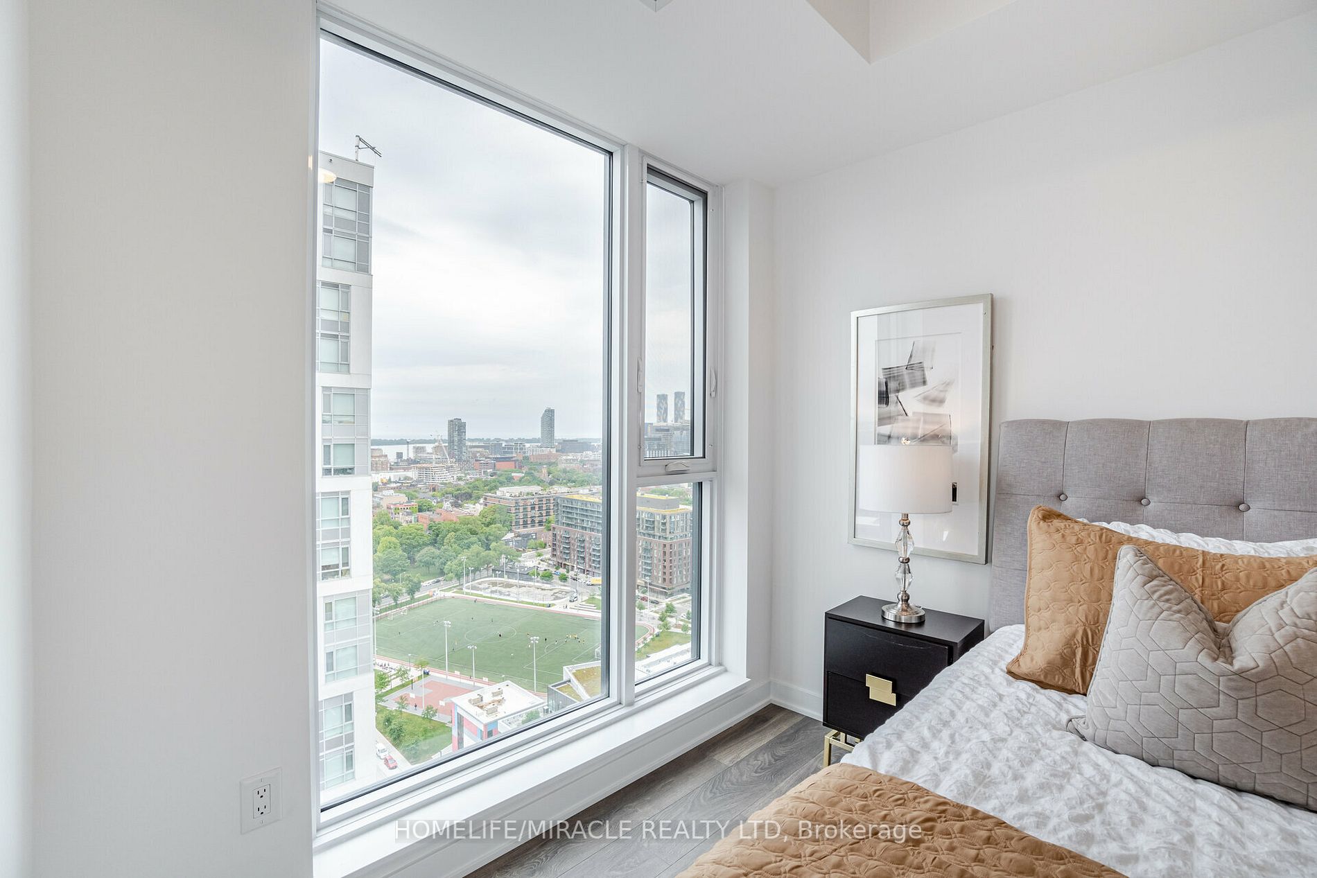 130 River St, #2302