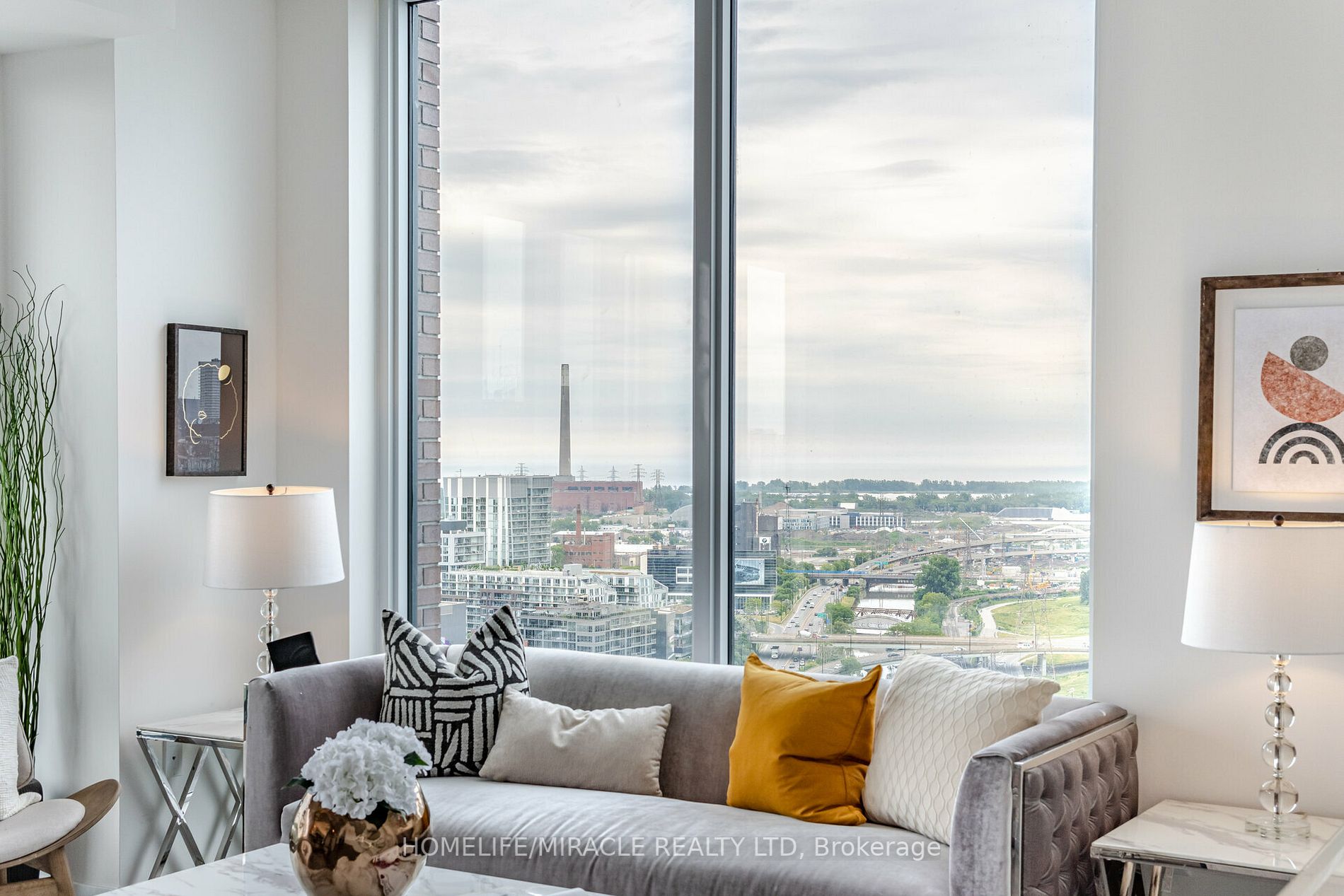 130 River St, #2302