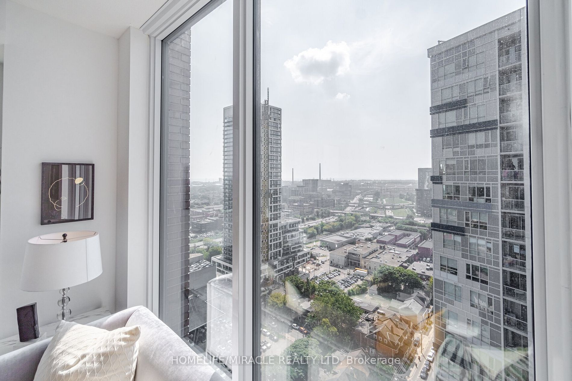 130 River St, #2302