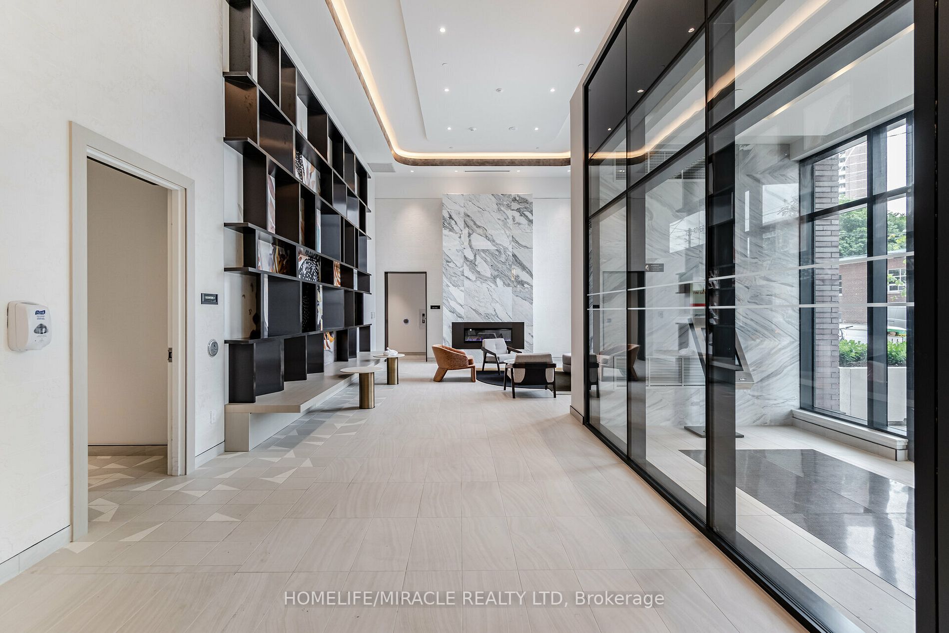 130 River St, #2302