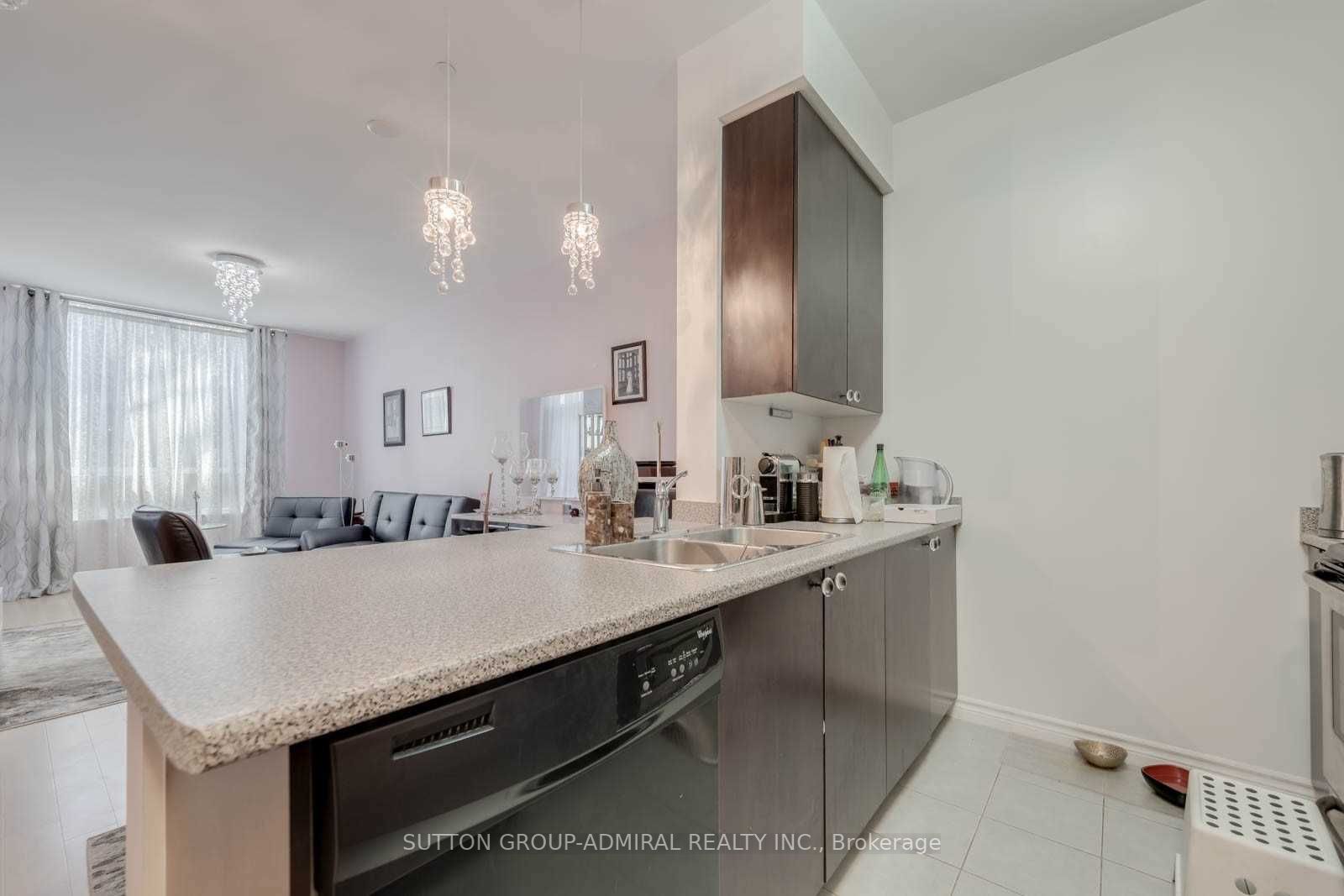 35 Saranac Boulevard, #115