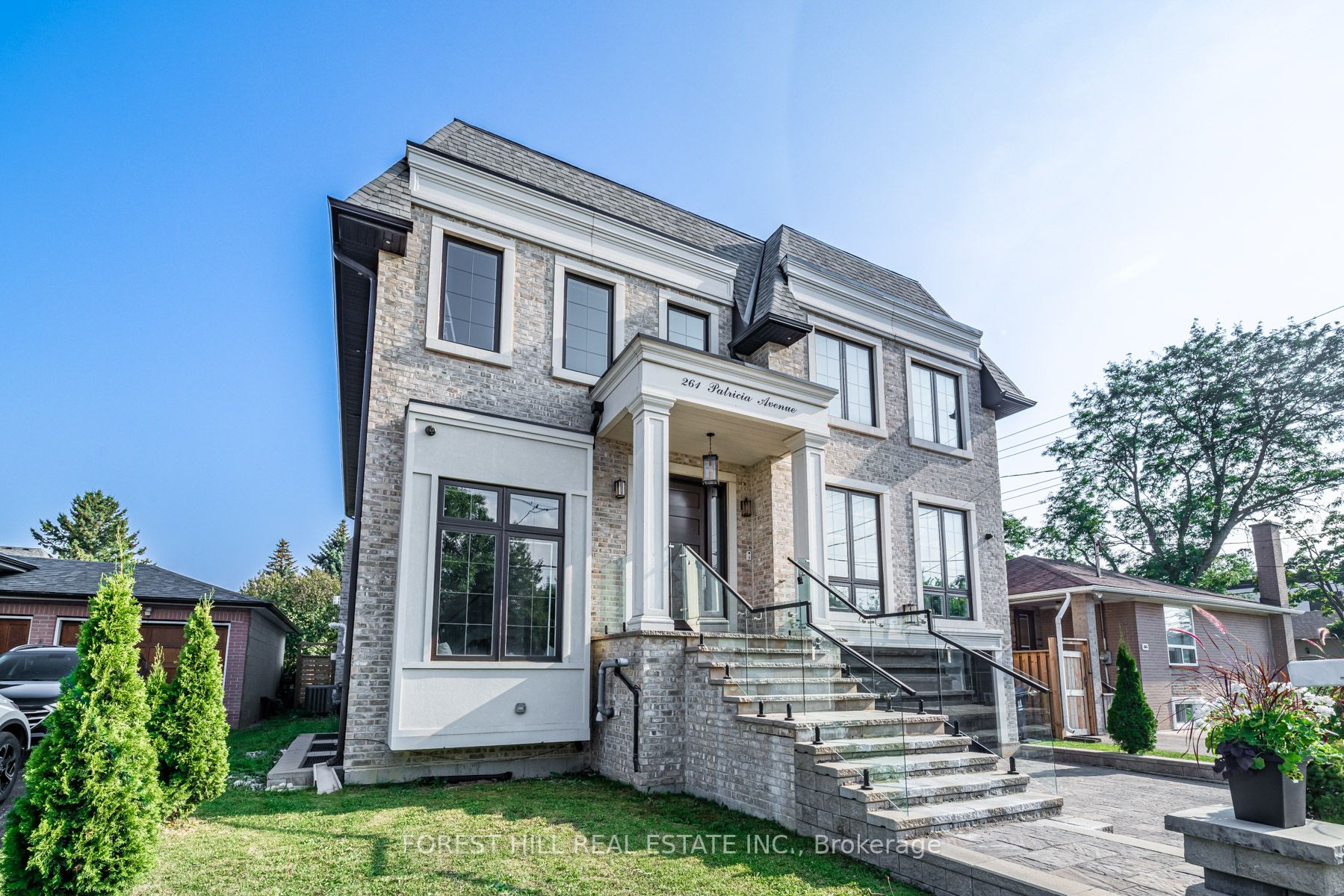 261 Patricia Avenue