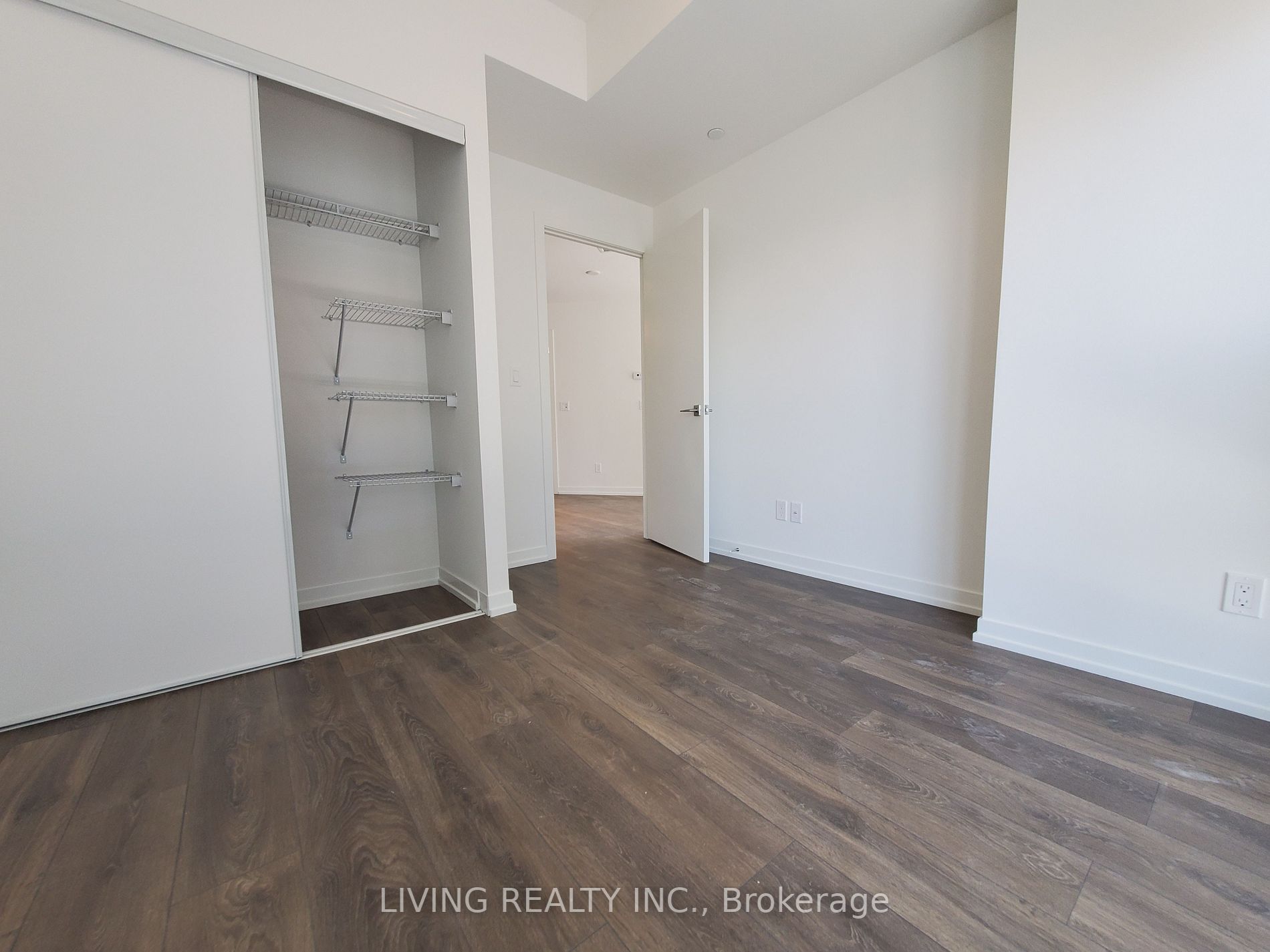 49 East Liberty St, #1207