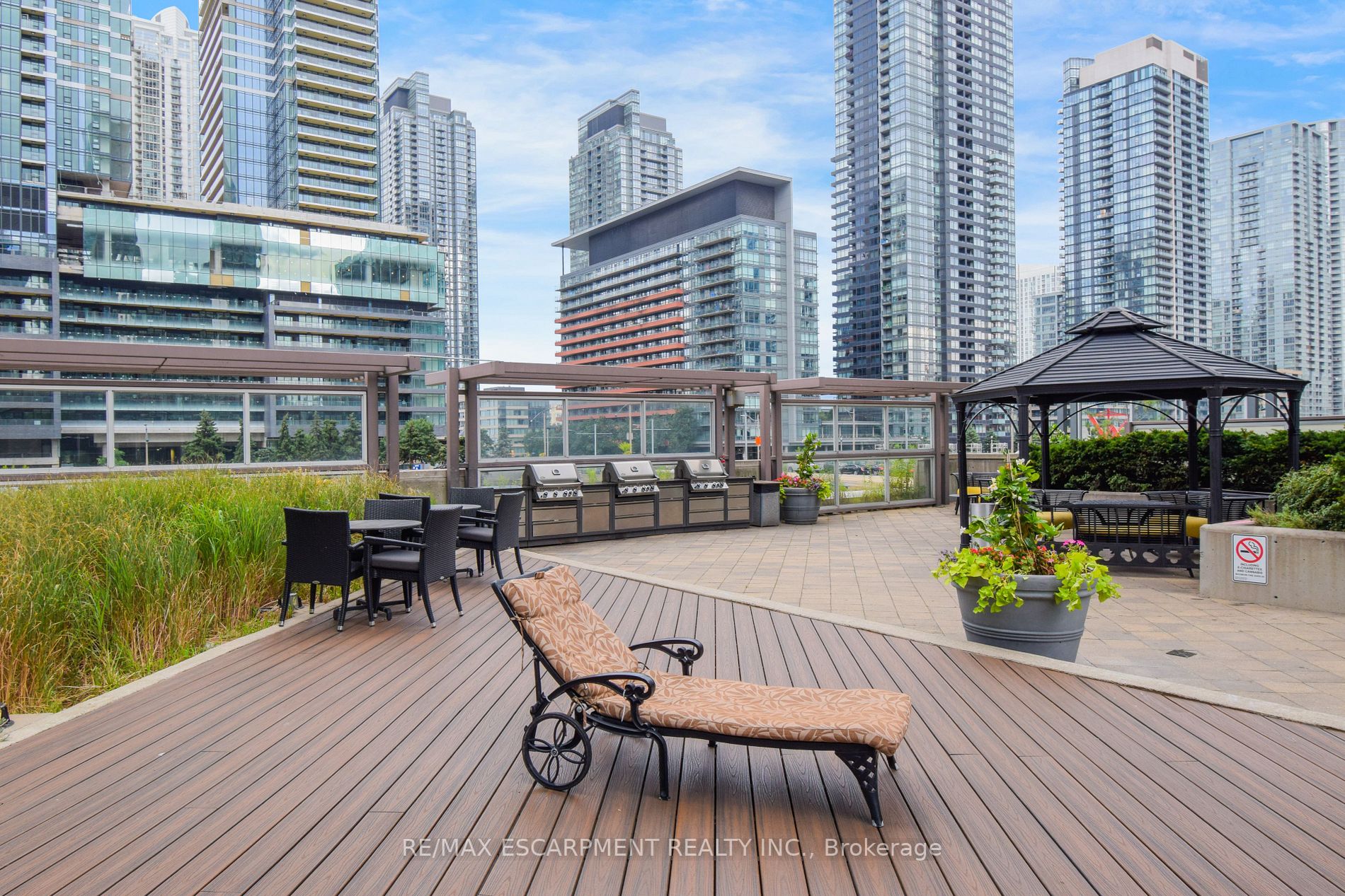 381 Front St W, #1908