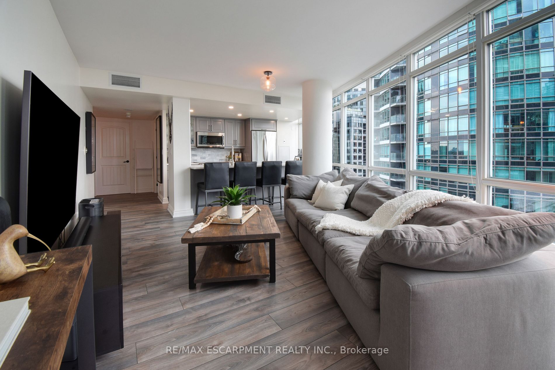 381 Front St W, #1908