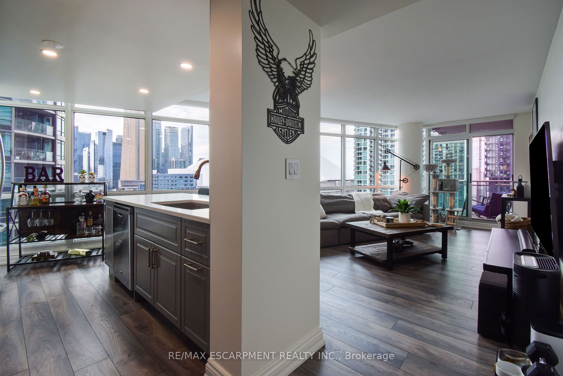 381 Front St W, #1908