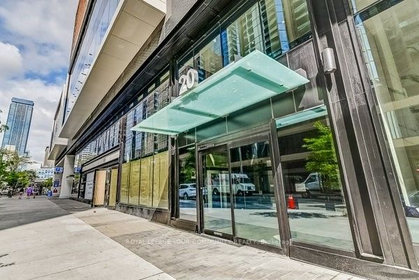 20 Edward St, #502
