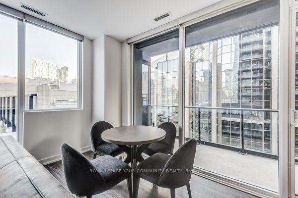 20 Edward St, #502