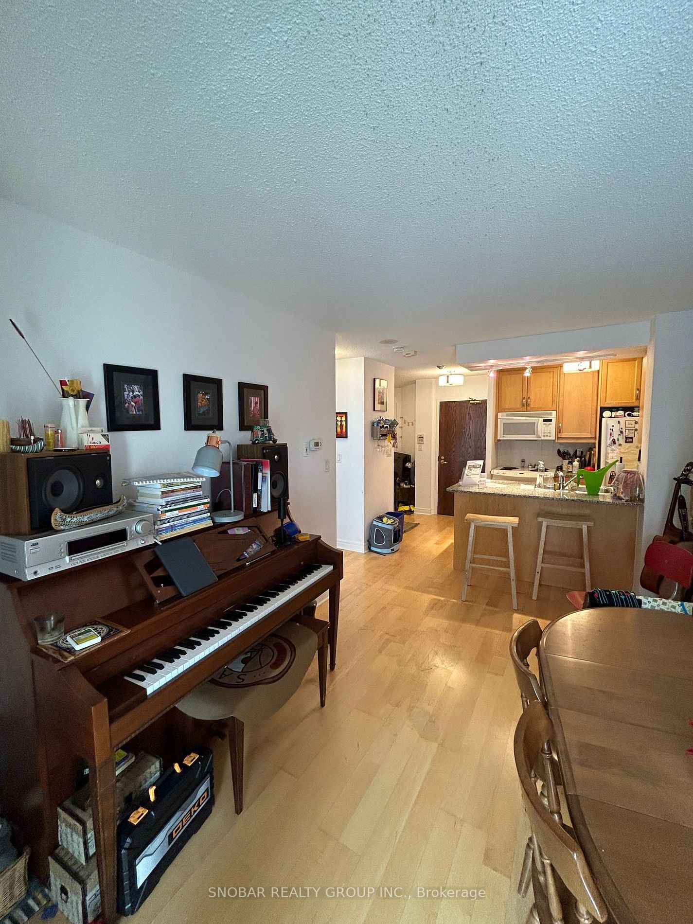 Listing C6750810 - Large Photo # 5