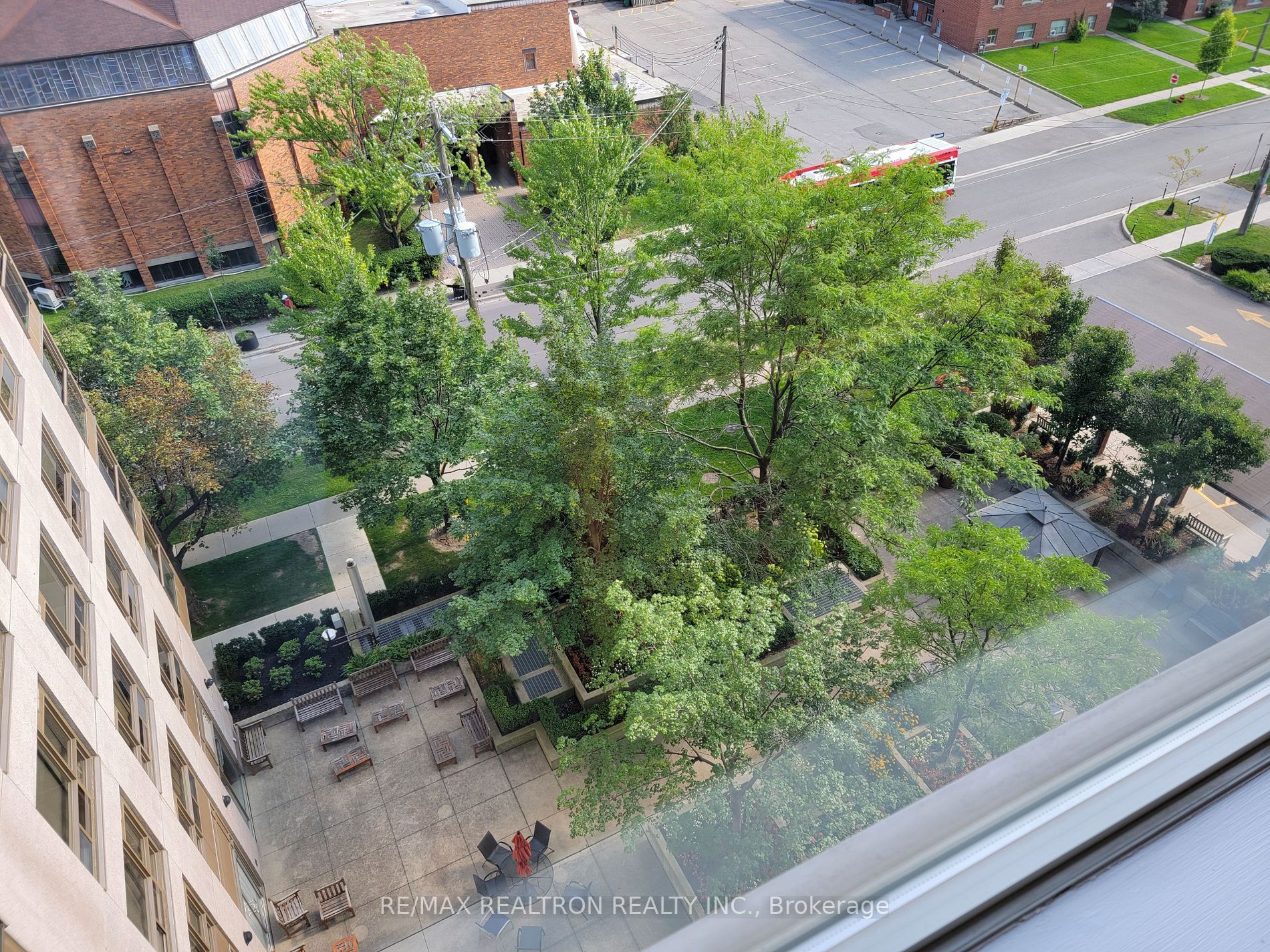 2 Neptune Dr, #801