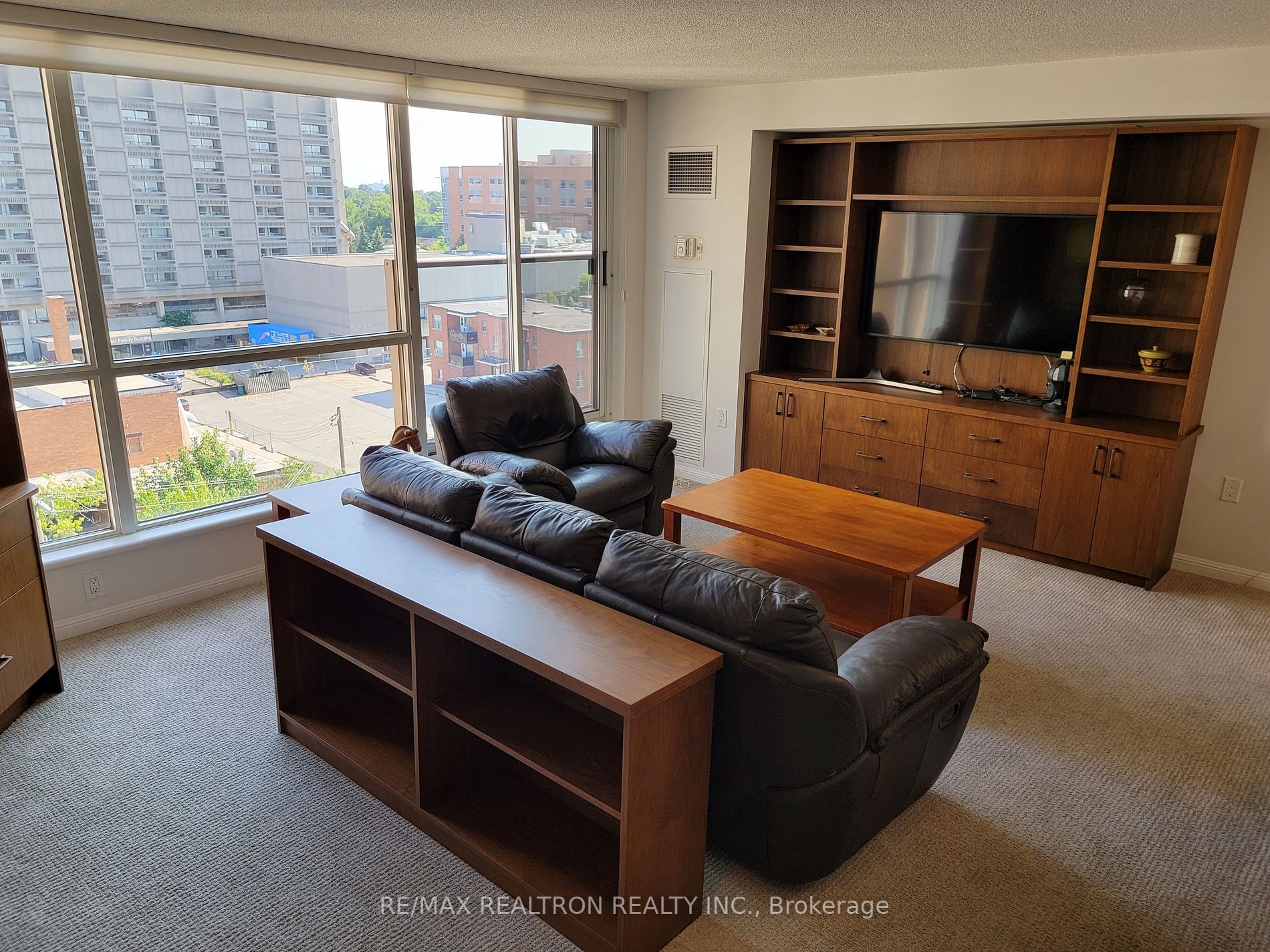 2 Neptune Dr, #801