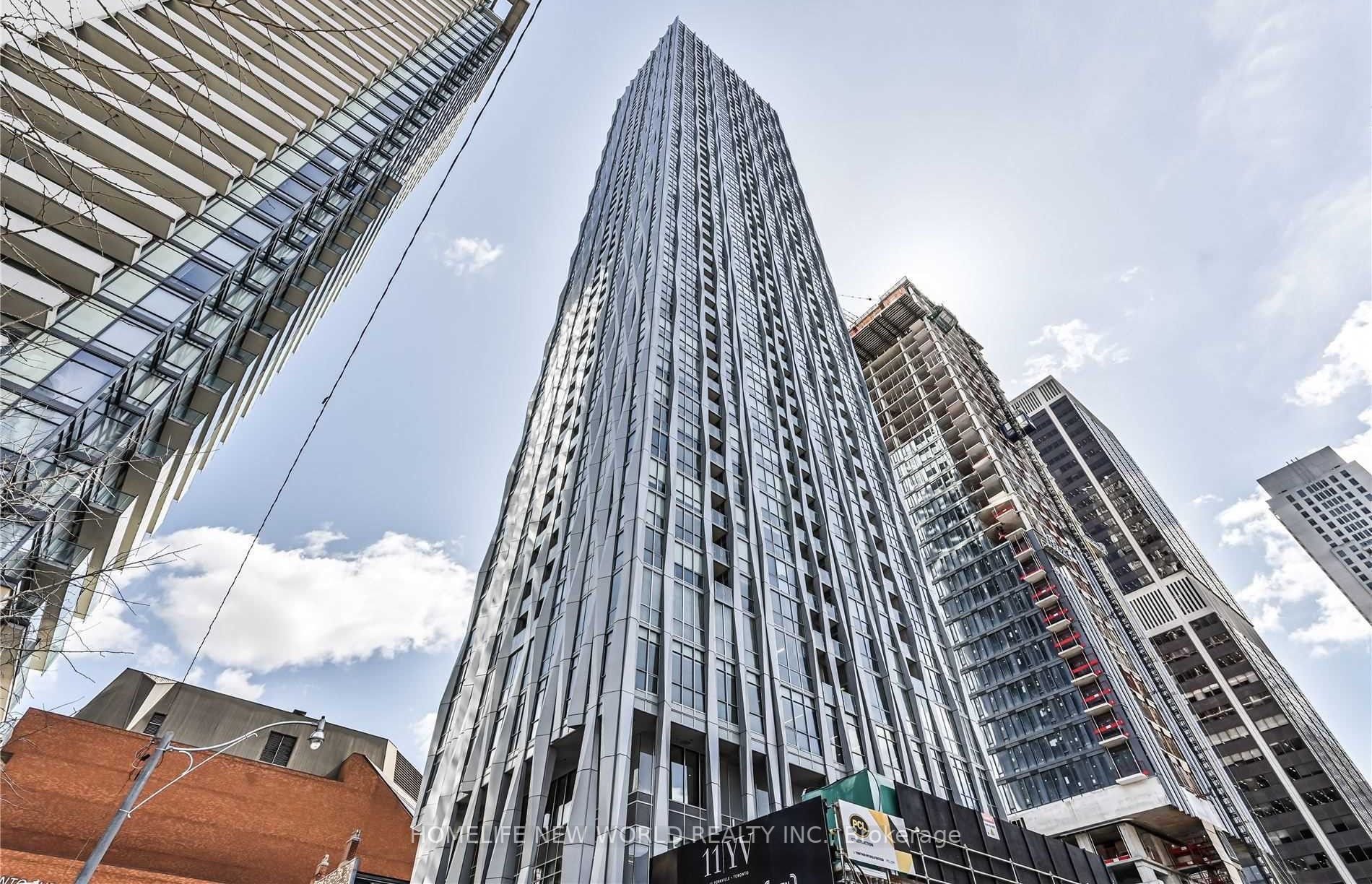 1 Yorkville Ave, #3507