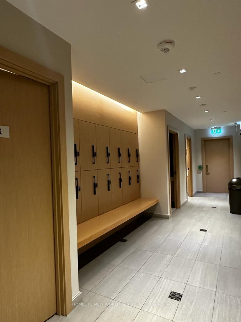 1 Yorkville Ave, #3507