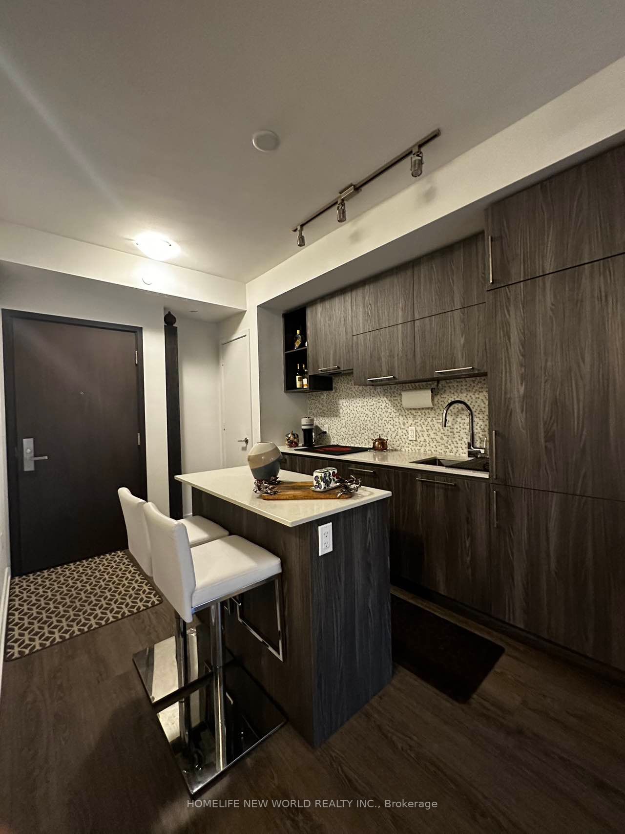 1 Yorkville Ave, #3507