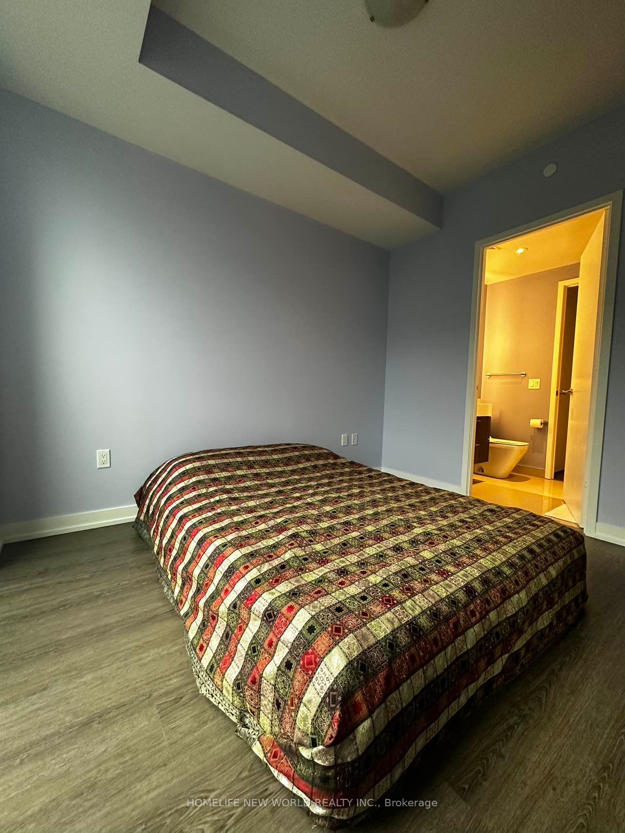 1 Yorkville Ave, #3507