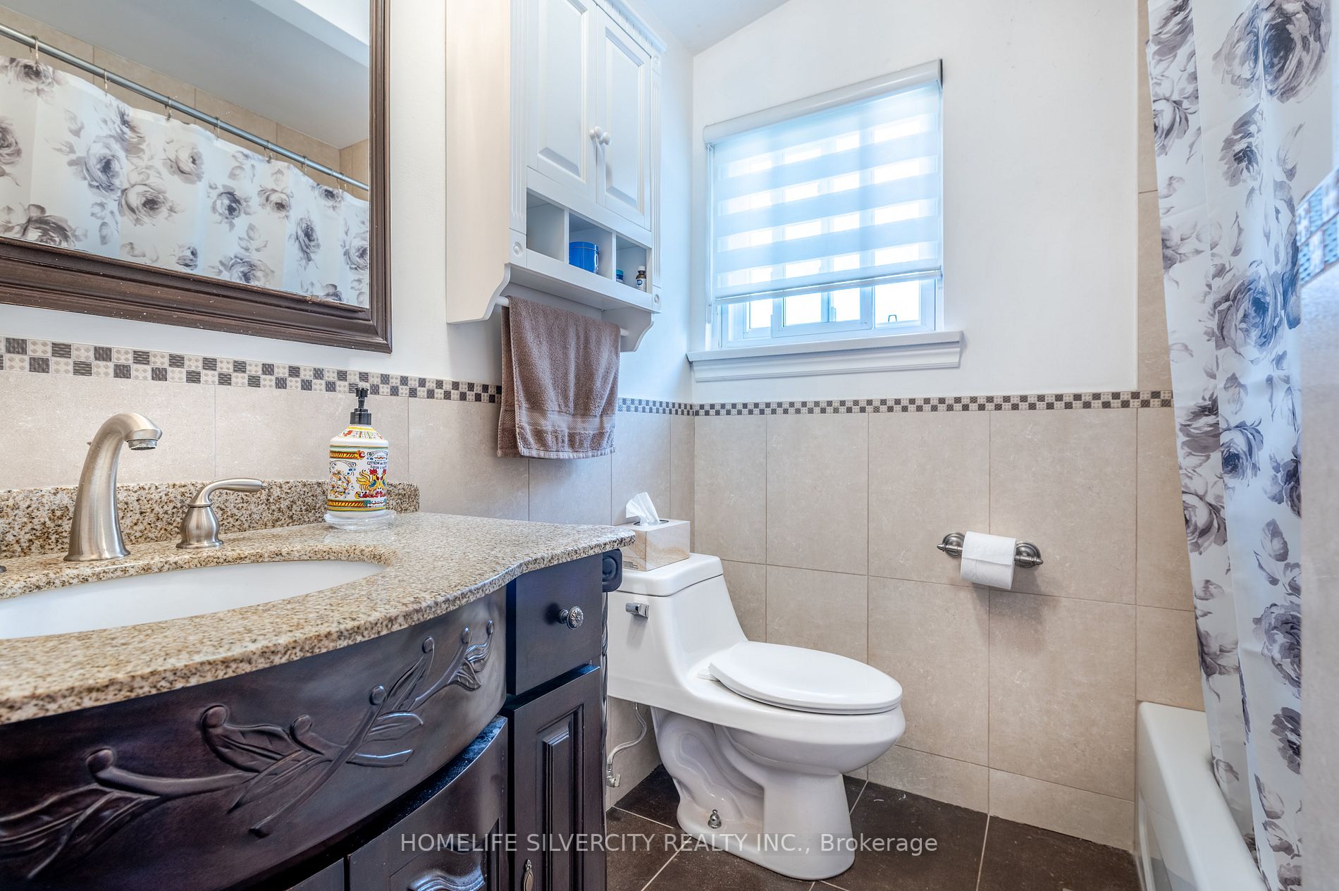 133 Tulane Cres