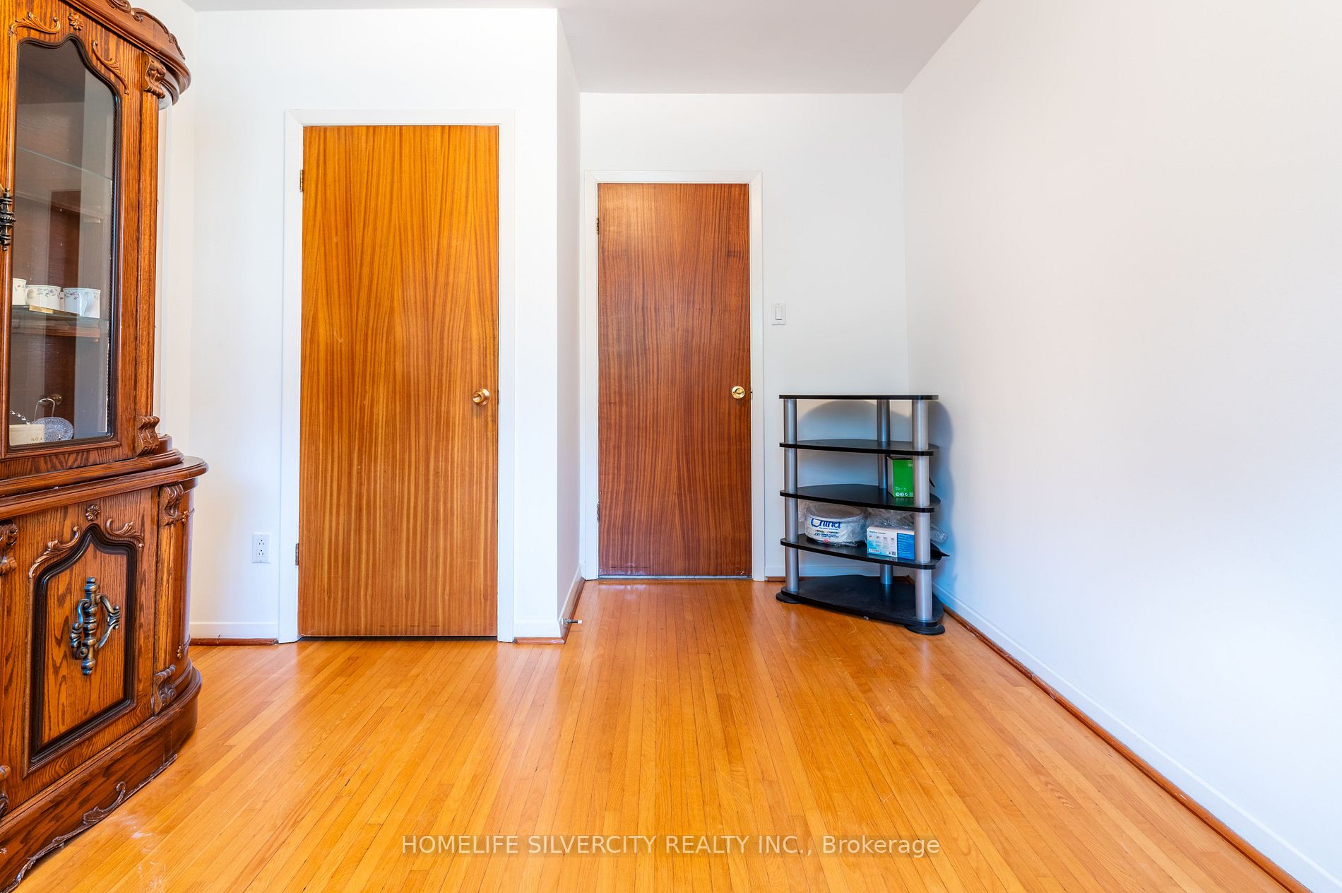 133 Tulane Cres