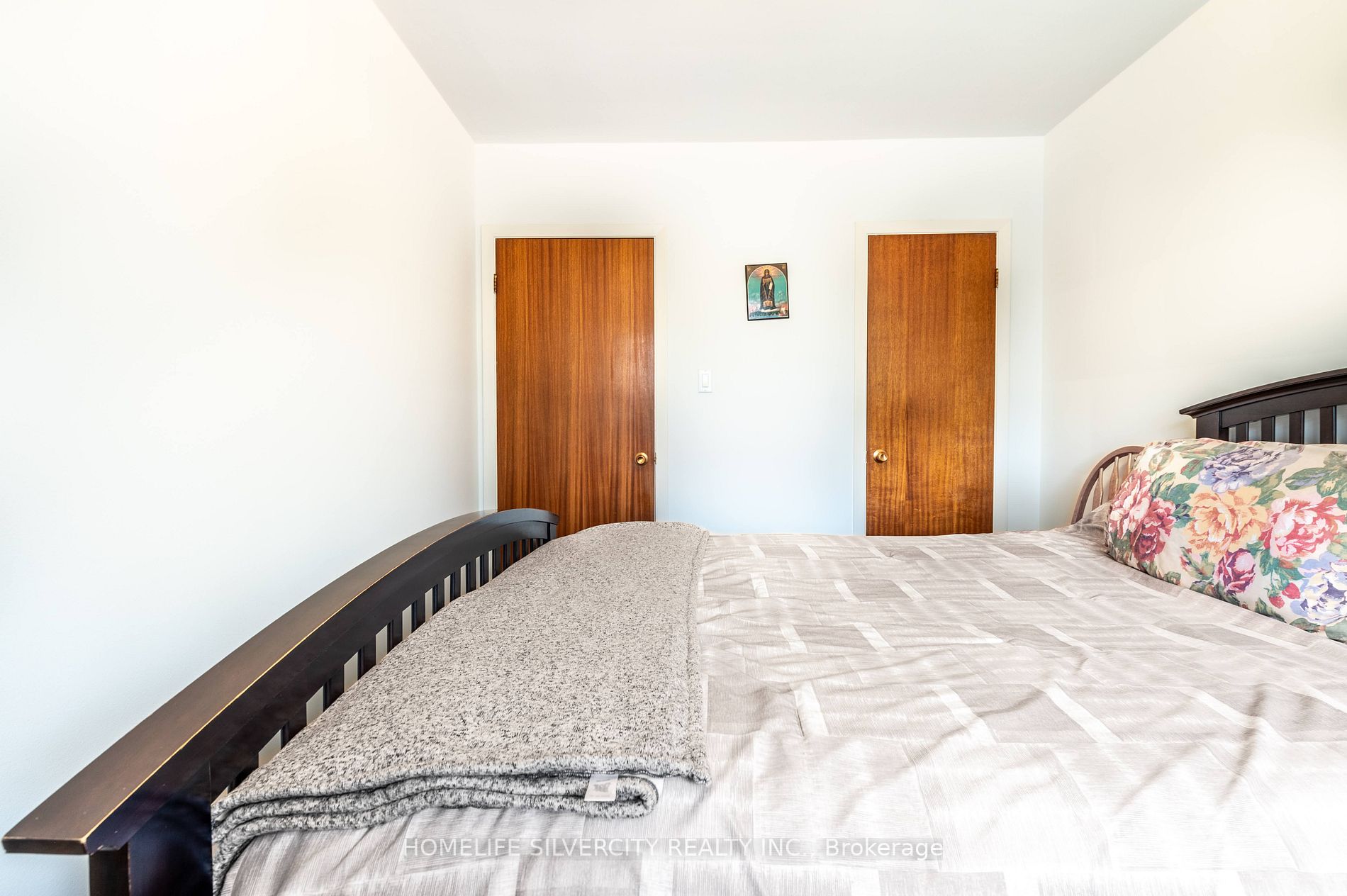 133 Tulane Cres