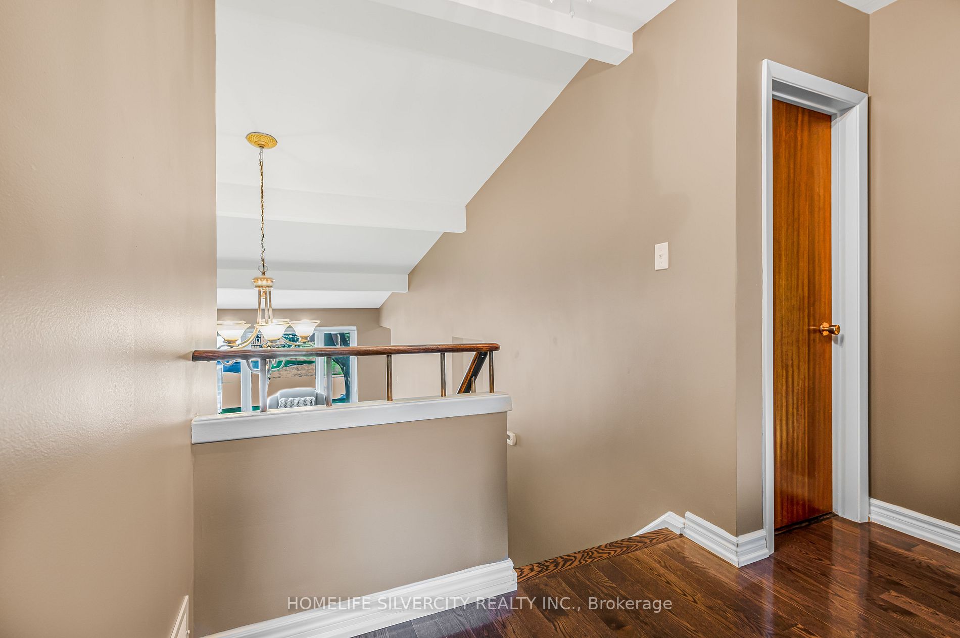 133 Tulane Cres