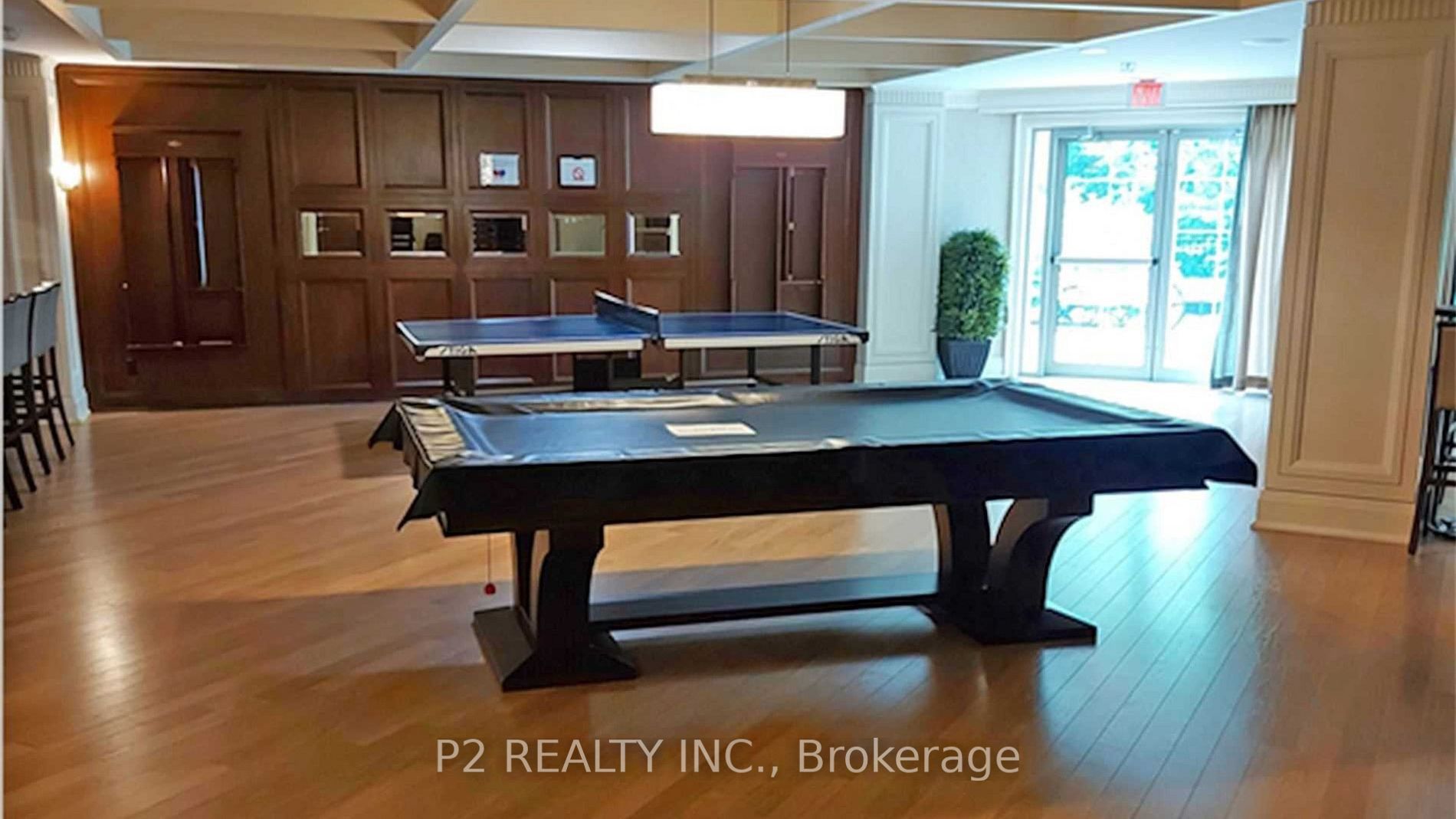 10 Bloorview Pl, #704
