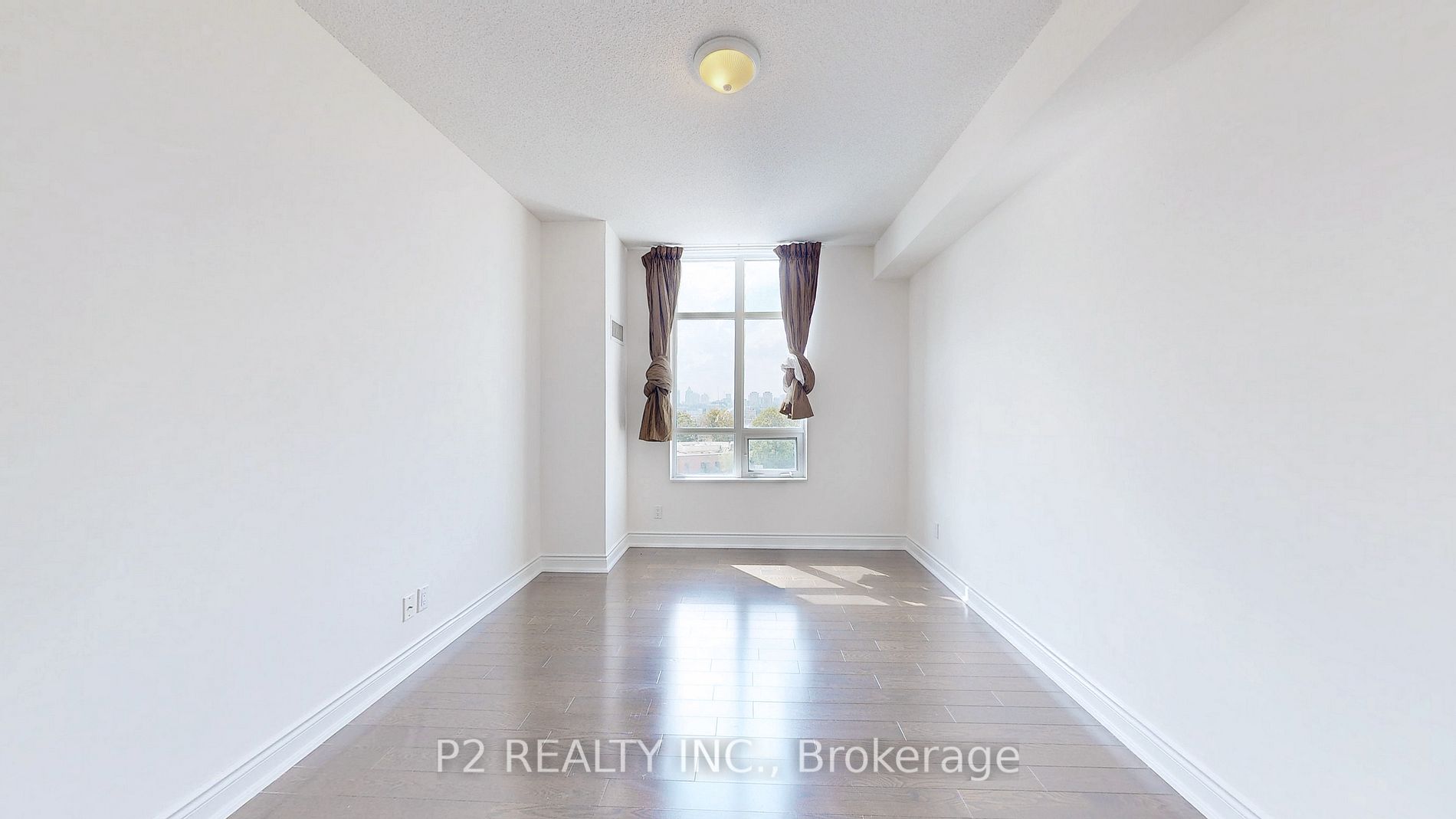 10 Bloorview Pl, #704