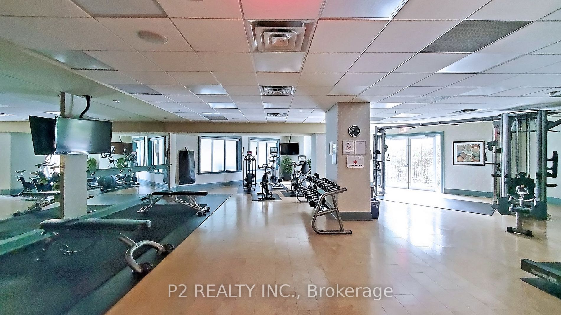 10 Bloorview Pl, #704