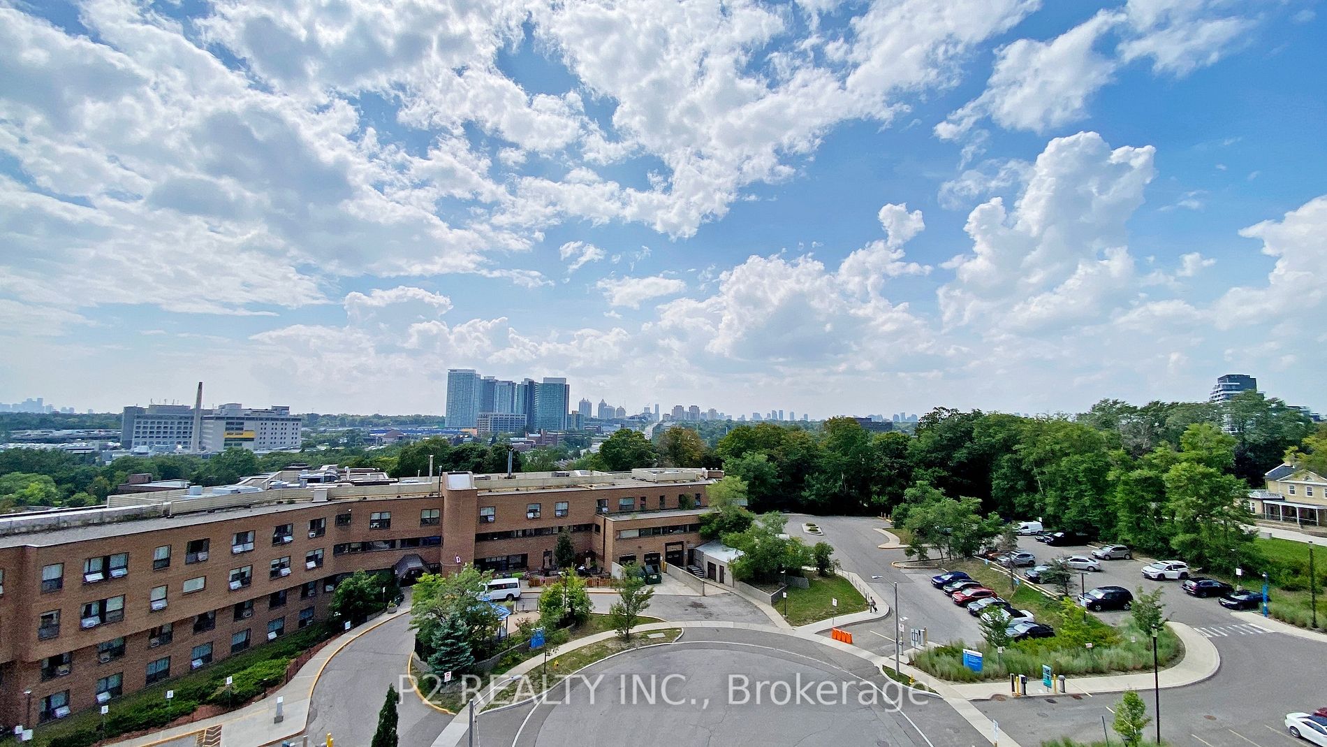 10 Bloorview Pl, #704