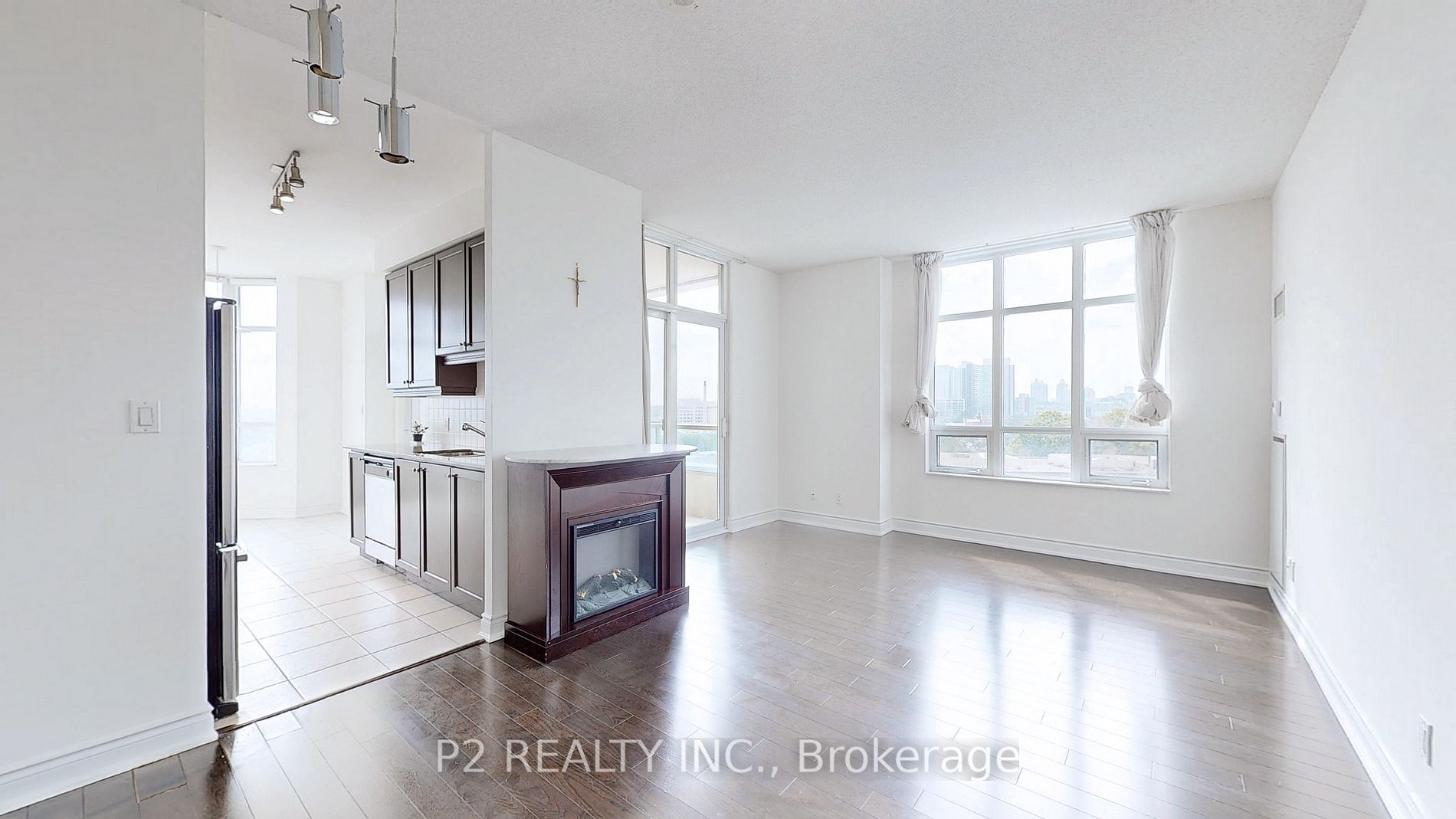 10 Bloorview Pl, #704