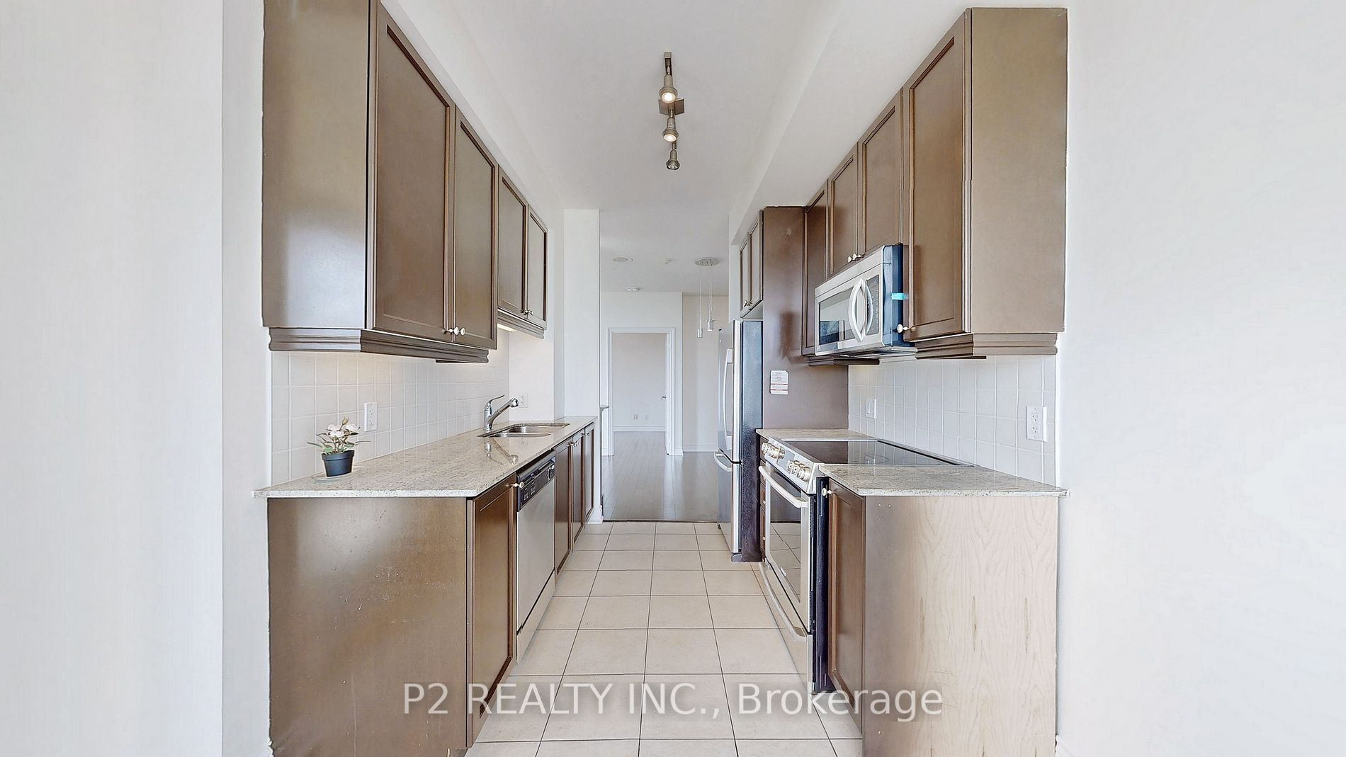10 Bloorview Pl, #704