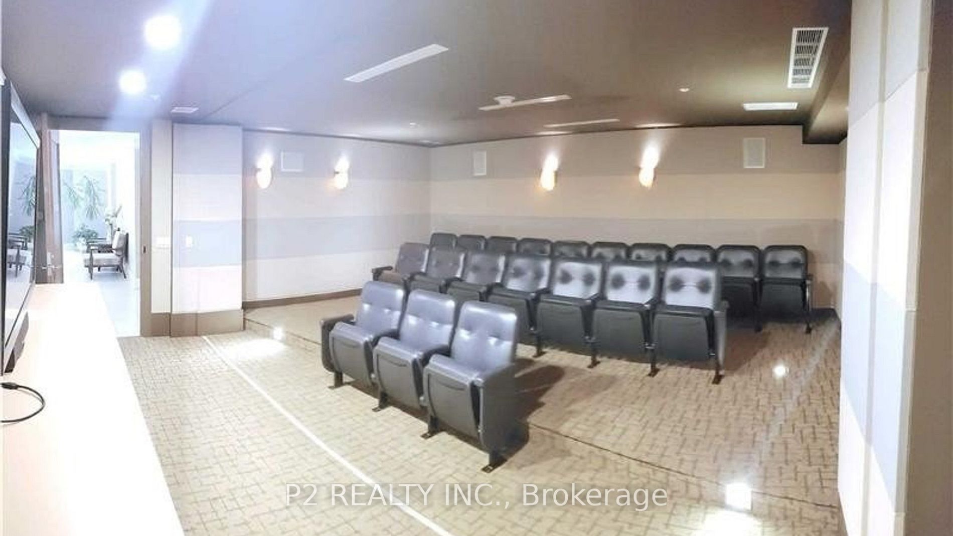 10 Bloorview Pl, #704