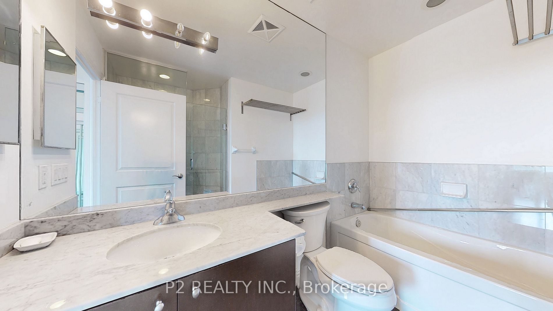 10 Bloorview Pl, #704