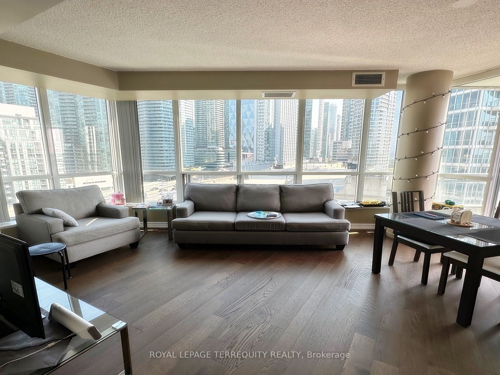 228 Queens Quay W, #1202