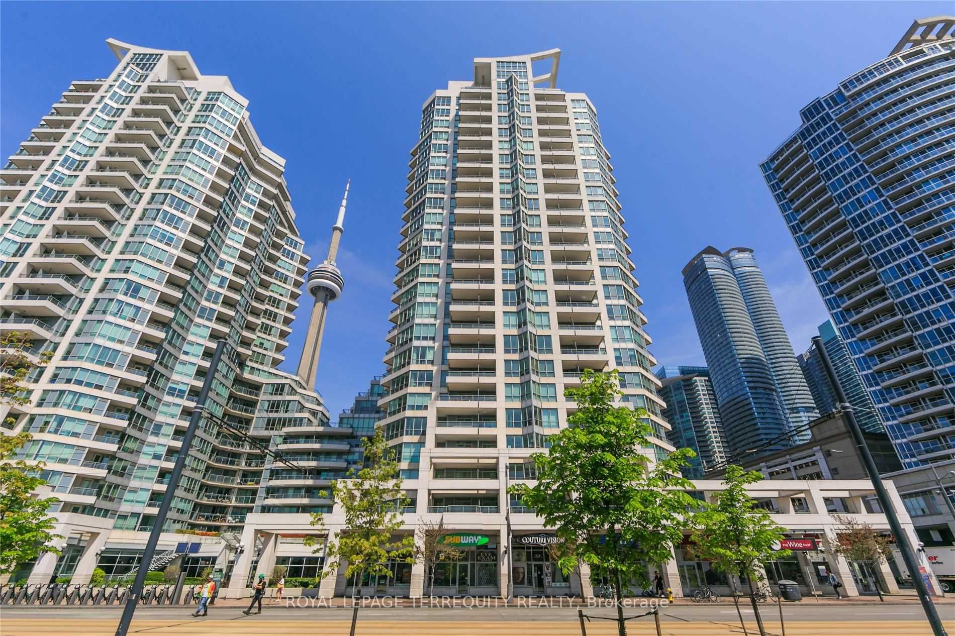 228 Queens Quay W, #1202