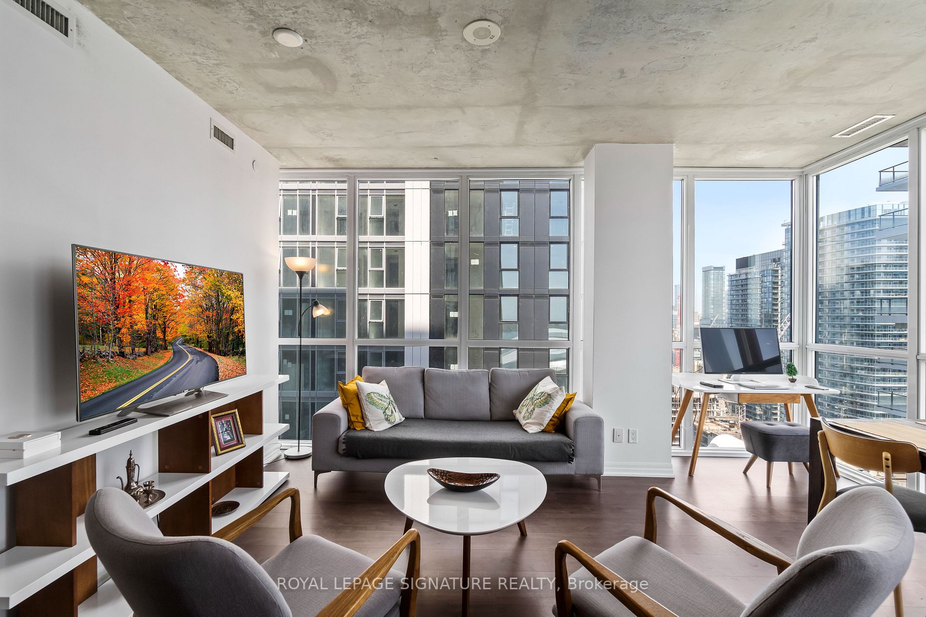 88 Blue Jays Way, #3402