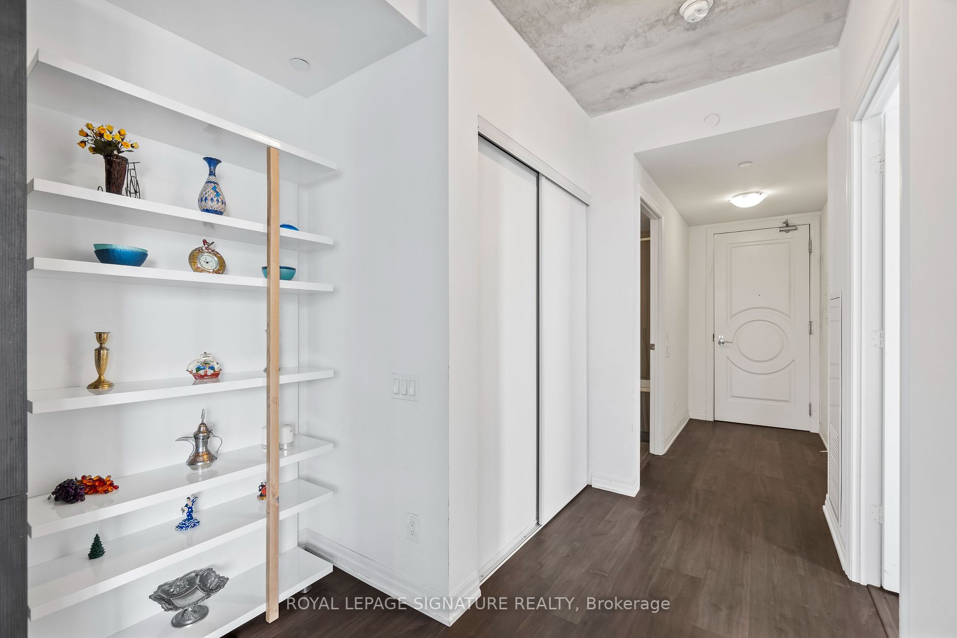 88 Blue Jays Way, #3402