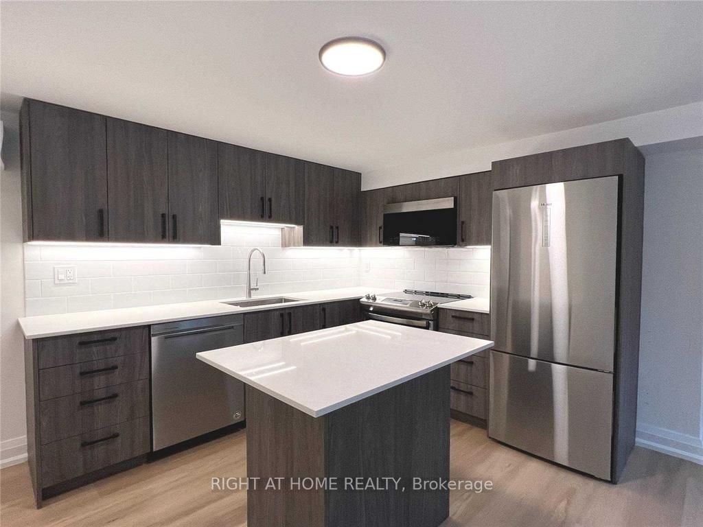31 Oriole Pkwy, #Bsmt