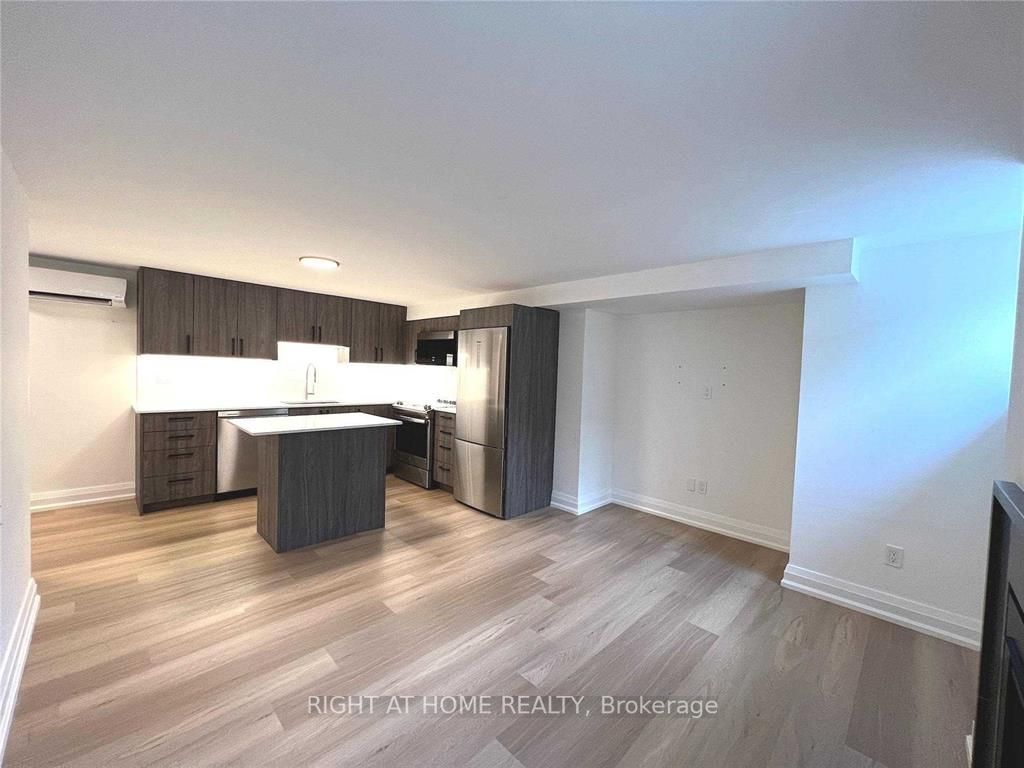 31 Oriole Pkwy, #Bsmt