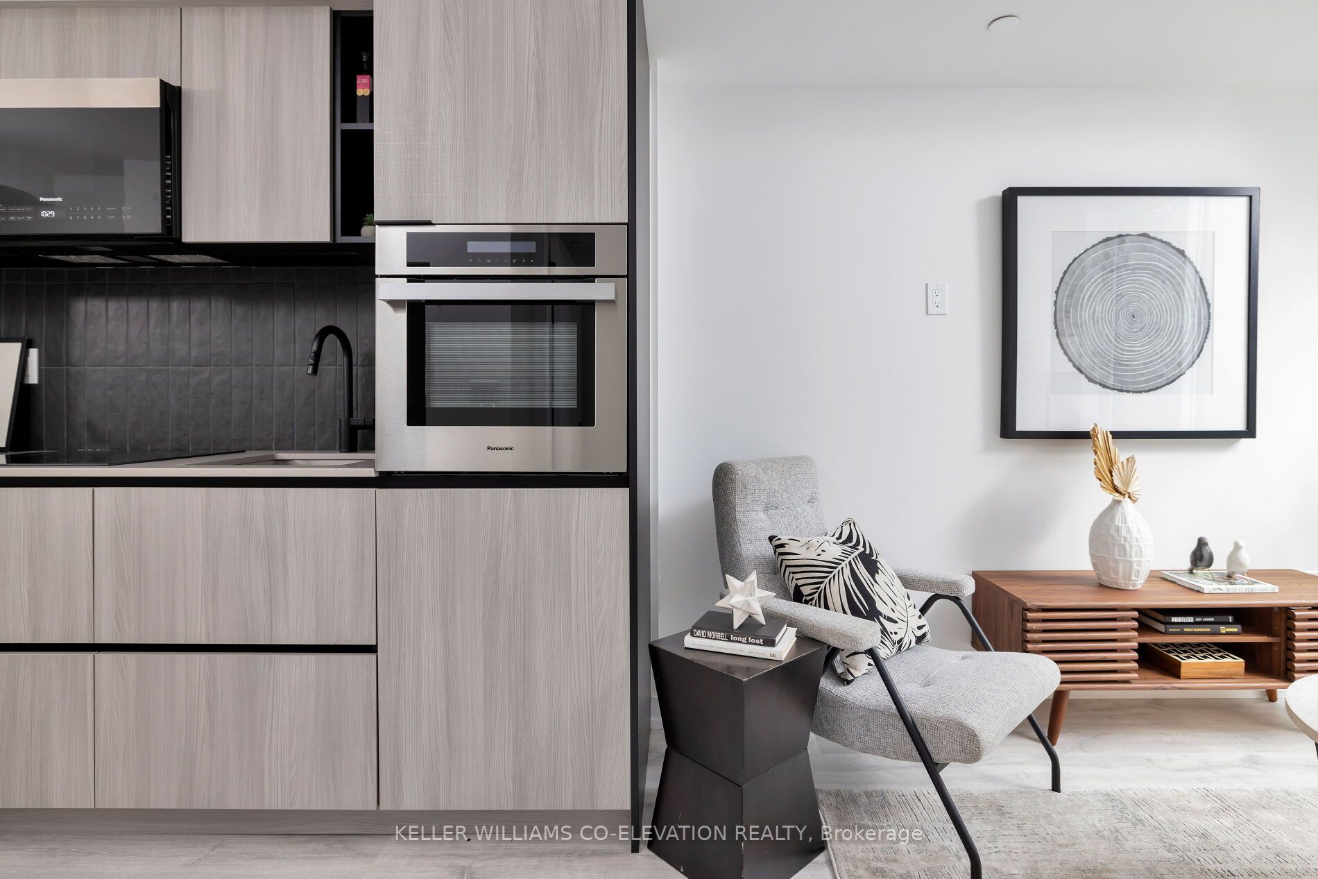 2 Augusta Ave, #201