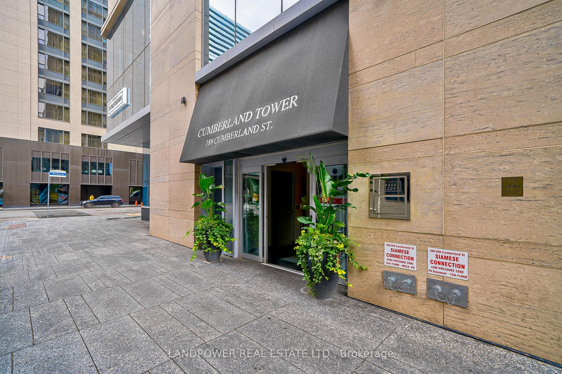 188 Cumberland St St E, #913