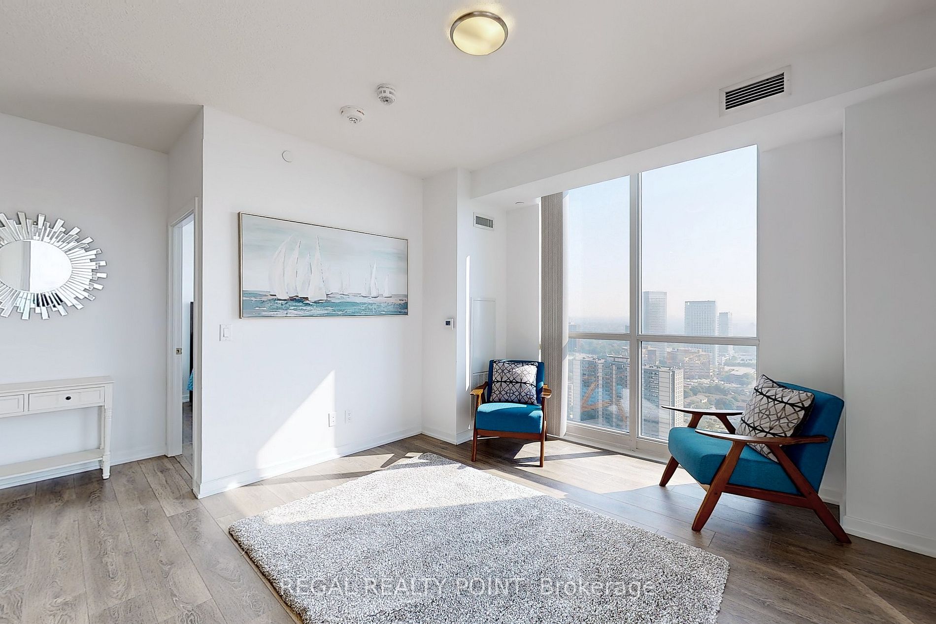 32 Forest Manor Rd, #2708