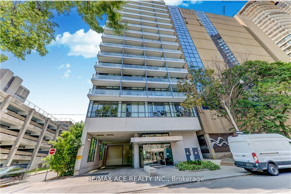 210 Simcoe St, Toronto